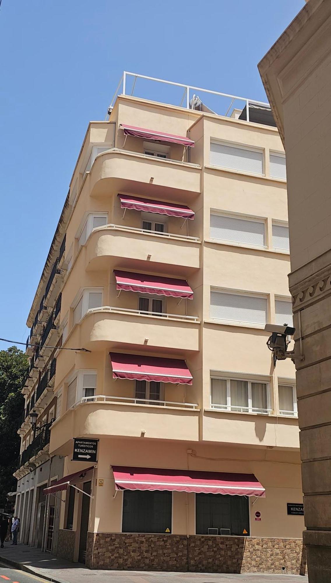 Apartamentos Turisticos Kenzamin Alicante Exterior foto